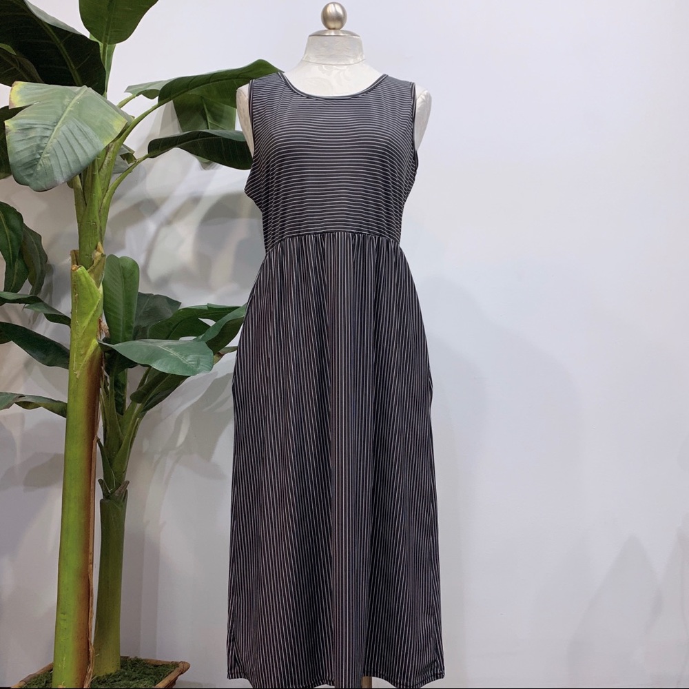 INWECH NWT Black and White Striped Midi Dress